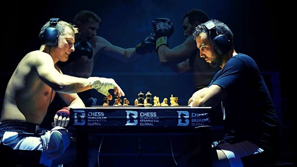Chess boxing: Μποξ και σκάκι σε ένα άθλημα μαζί!