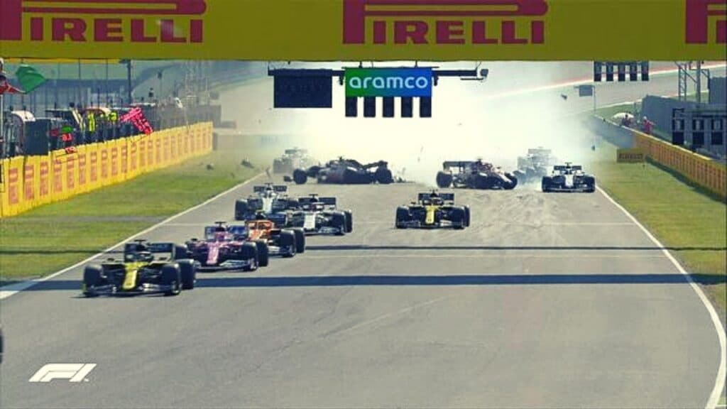 Formula1: Ο κακός χαμός στο GP Τοσκάνης με έξι εγκαταλείψεις (Vid) | sports365.gr