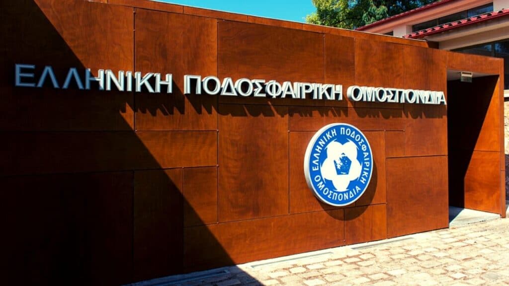 Επίσημη πρόταση για 4 Έλληνες παίκτες στην 11άδα των ομάδων της Superleague από ΕΠΟ! | sports365.gr