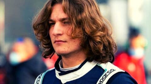 Είναι 16 ετών, έχει πρότυπο τον Χάμιλτον και τρέχει στην Formula 4! (vid)