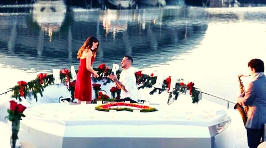 Πρόταση γάμου υπερπαραγωγή έκανε ο Άρης Σοϊλέδης – Την τρέλανε εντελώς! | sports365.gr