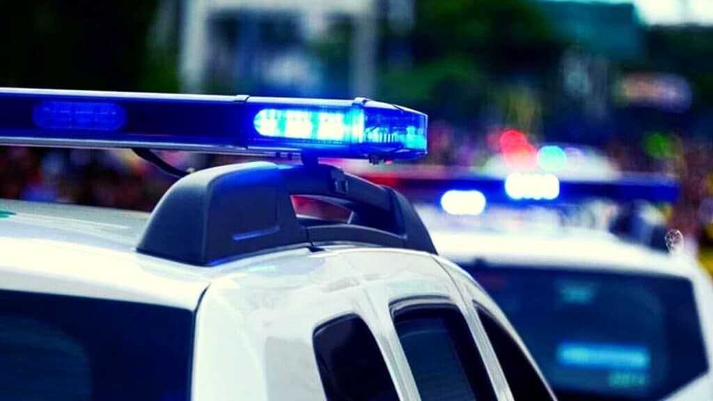 Κατέβασαν ρολά! Αστυνομικοί «πιάστηκαν» να κάνουν σεξ εν ώρα υπηρεσίας! | sports365.gr