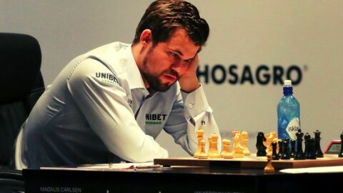 Μάγκνους Κάρλσεν: Ξανά παγκόσμιος πρωταθλητής στο σκάκι!