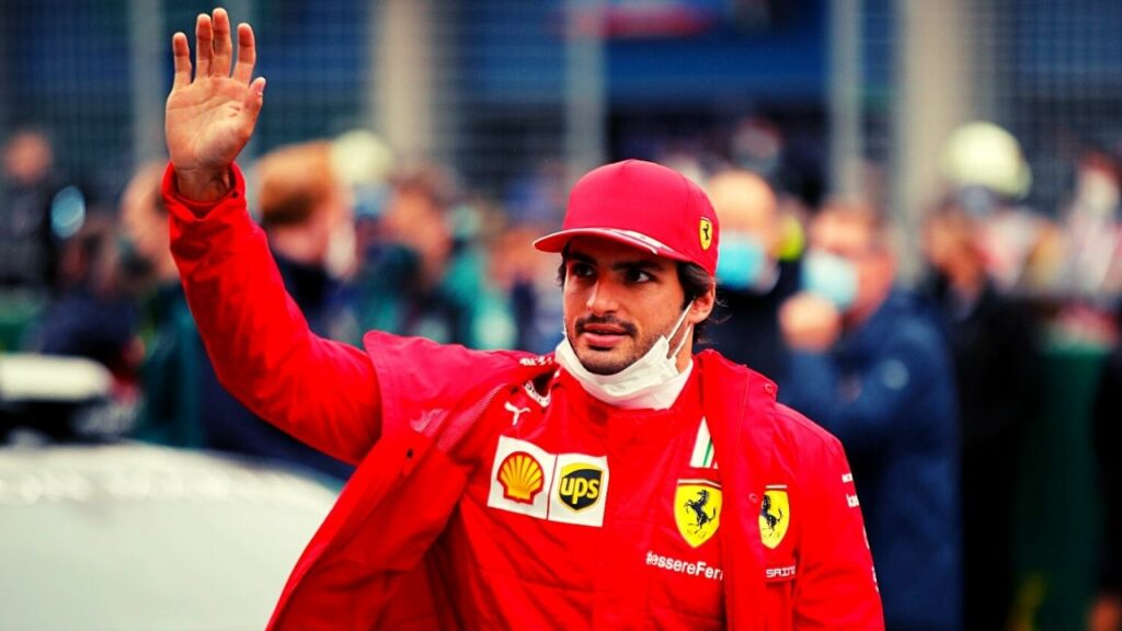 Ο Κάρλος Σάινθ θα οδηγεί Ferrari για άλλα δύο χρόνια! (pic) | sports365.gr