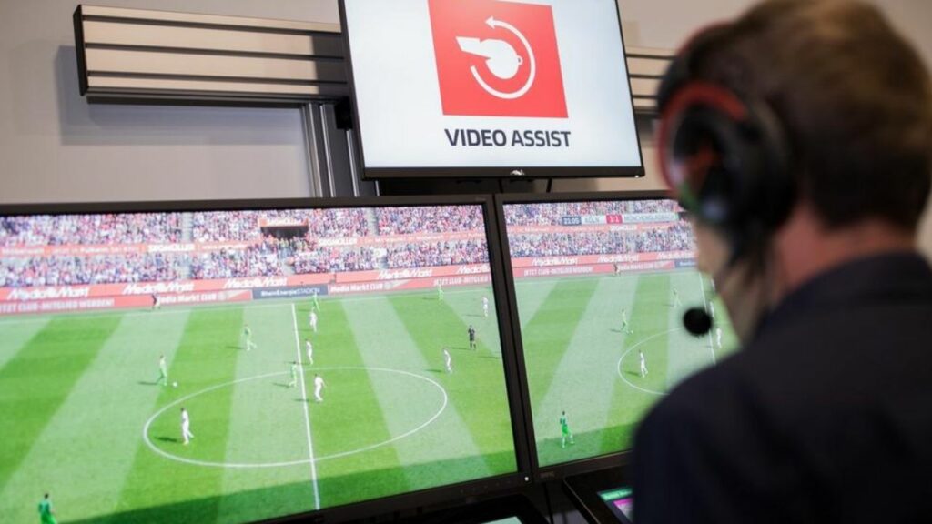 To VAR στην Bundesliga μέτρησε γκολ που δεν μπήκε! | sports365.gr