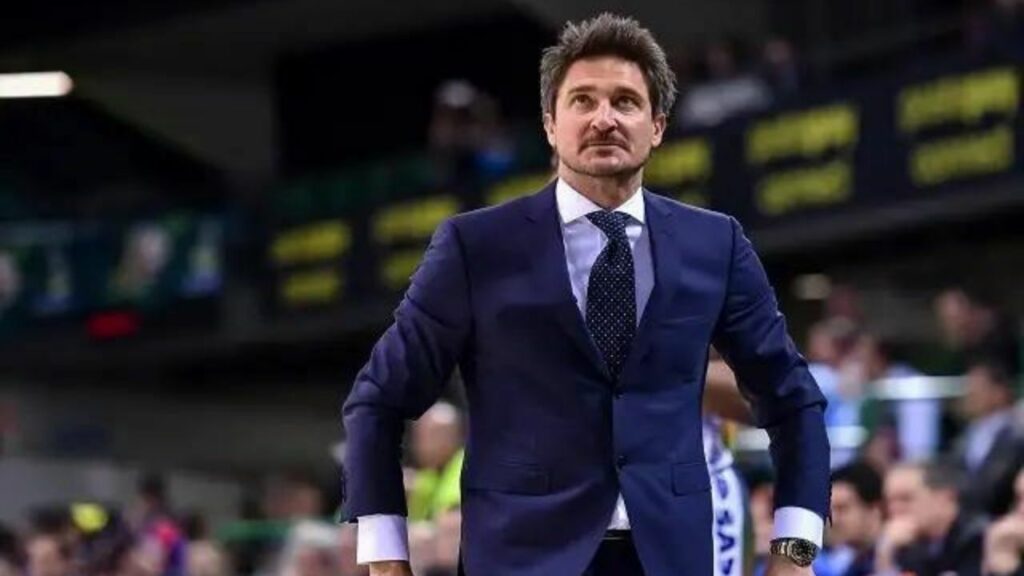 Νέος προπονητής της Εθνικής Ιταλίας στο μπάσκετ είναι ο Τζιανμάρκο Ποτζέκο! | sports365.gr