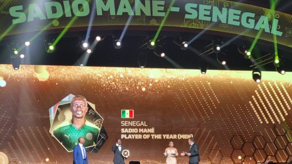 Ο Σάντιο Μανέ παρέμεινε στον θρόνο του: Kορυφαίος Αφρικανός του 2022! | sports365.gr