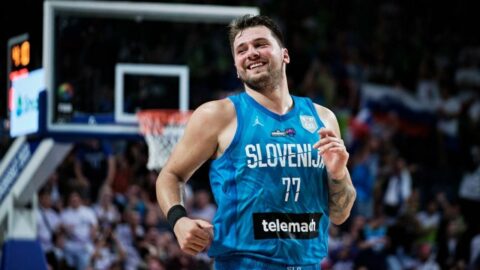 EuroBasket 2022 | Πέρασε τον Γκάλη και έγραψε χρυσή ιστορία ο Ντόνσιτς! (Vid)