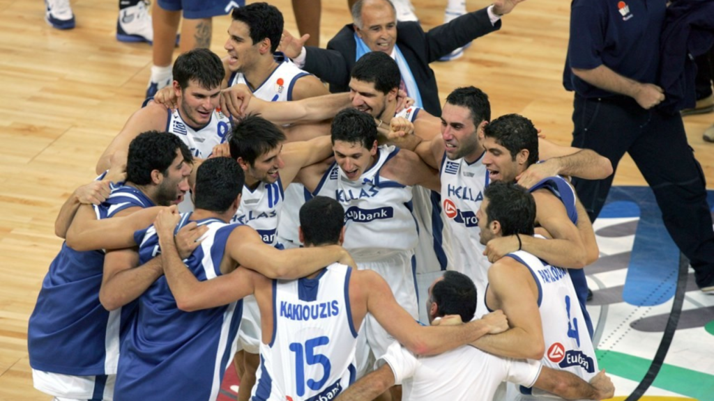 Μόνο η Ελλάδα τέτοιες ανατροπές! 17 χρόνια από τον άθλο κόντρα στους Γάλλους! | sports365.gr