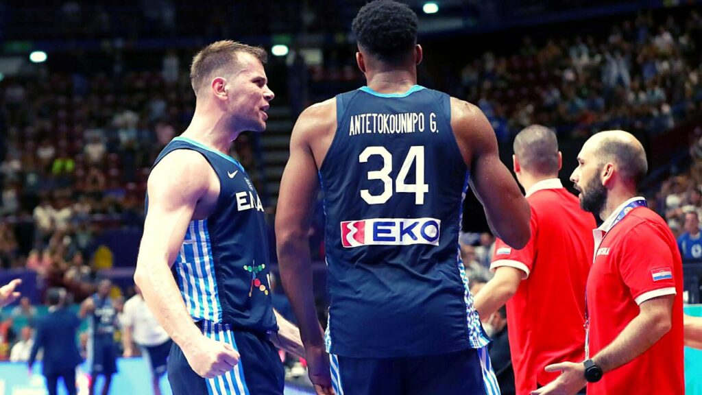 Eurobasket: Η αποθέωση του Γιάννη Αντετοκούνμπο στον Αγραβάνη! (pic) | sports365.gr