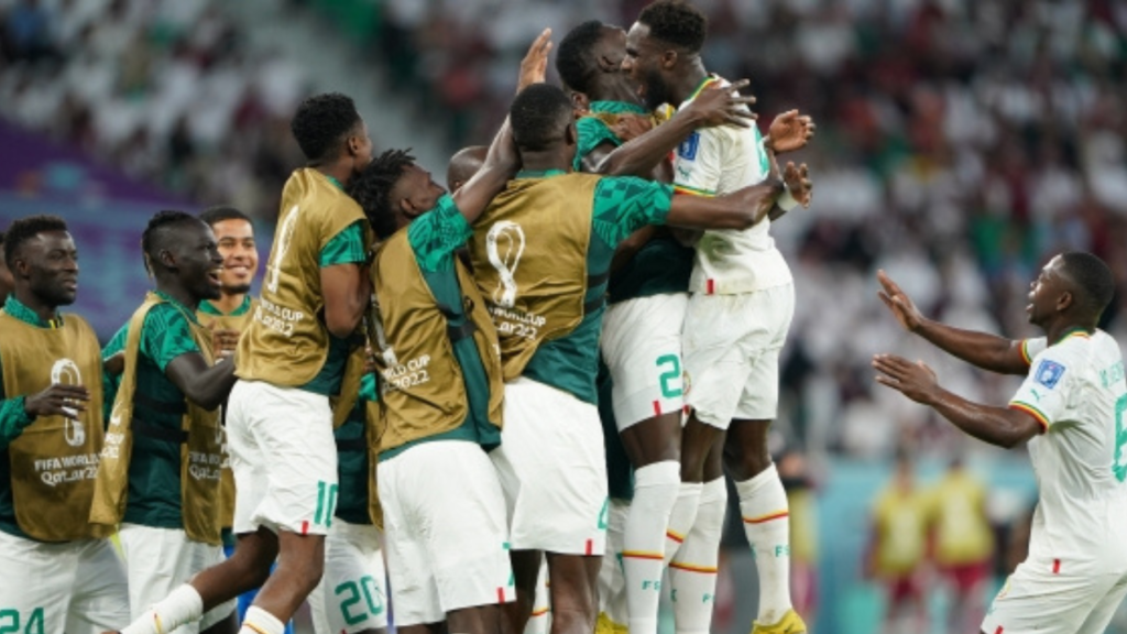 Μουντιάλ: Πάλεψε το Κατάρ, ανώτερη όμως η Σενεγάλη που πάει για πρόκριση! | sports365.gr