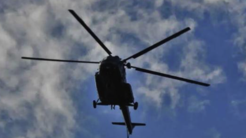 ΕΚΤΑΚΤΟ: Έπεσε ελικόπτερο με δύο επιβαίνοντες στη Βόρεια Εύβοια